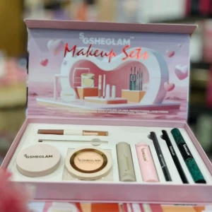 بكج مكياج 9 قطع من SHEGLAM