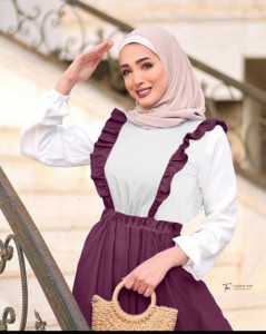 فستان باربي مع قميص فور وي